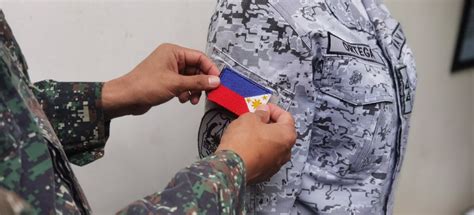 Patch ng Philippines flag, bahagi na ng battle dress uniform ng .